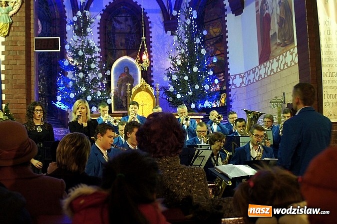 Zdjęcie w galerii na portalu naszwodzislaw.com: Koncert noworoczny Orkiestry Rozrywkowej w Mszanie wiadomości z regionu