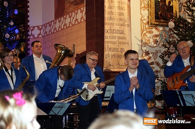 Zdjęcie w galerii na portalu naszwodzislaw.com: Koncert noworoczny Orkiestry Rozrywkowej w Mszanie wiadomości z regionu