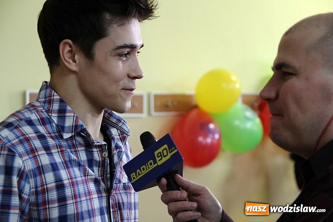 Zdjęcie w galerii na portalu naszwodzislaw.com: Fenomenalny finał 24-godzinnej akcji znanego youtubera z Wodzisława Śląskiego  wiadomości z regionu