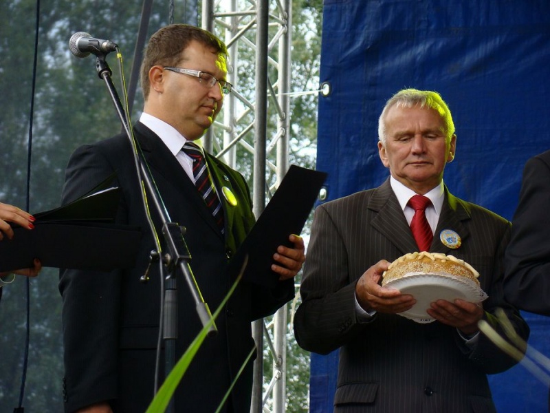 Zdjęcie w galerii na portalu naszwodzislaw.com: Pszów gospodarzem dożynek wiadomości z regionu