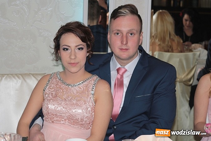 Zdjęcie w galerii na portalu naszwodzislaw.com: Studniówkowe szaleństwo Zespołu Szkół Ponadgimnazjalnych w Pszowie wiadomości z regionu