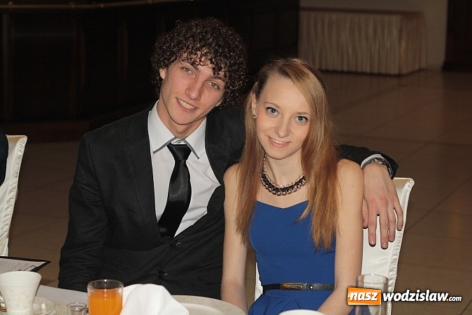 Zdjęcie w galerii na portalu naszwodzislaw.com: Studniówkowe szaleństwo Zespołu Szkół Ponadgimnazjalnych w Pszowie wiadomości z regionu