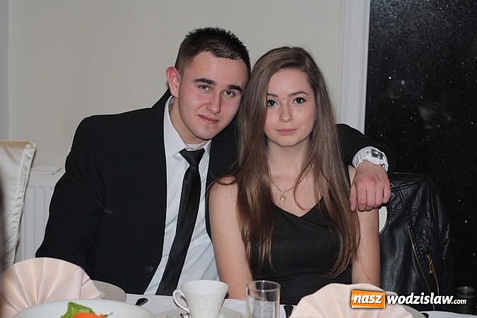 Zdjęcie w galerii na portalu naszwodzislaw.com: Studniówkowe szaleństwo Zespołu Szkół Ponadgimnazjalnych w Pszowie wiadomości z regionu