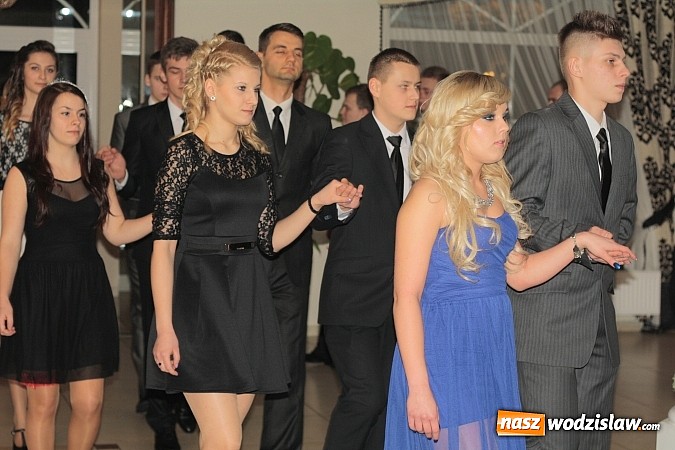 Zdjęcie w galerii na portalu naszwodzislaw.com: Studniówkowe szaleństwo Zespołu Szkół Ponadgimnazjalnych w Pszowie wiadomości z regionu