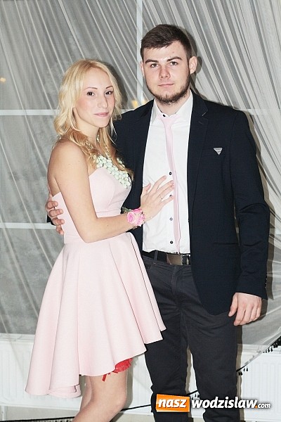 Zdjęcie w galerii na portalu naszwodzislaw.com: Studniówkowe szaleństwo Zespołu Szkół Ponadgimnazjalnych w Pszowie wiadomości z regionu