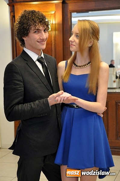 Zdjęcie w galerii na portalu naszwodzislaw.com: Studniówkowe szaleństwo Zespołu Szkół Ponadgimnazjalnych w Pszowie wiadomości z regionu