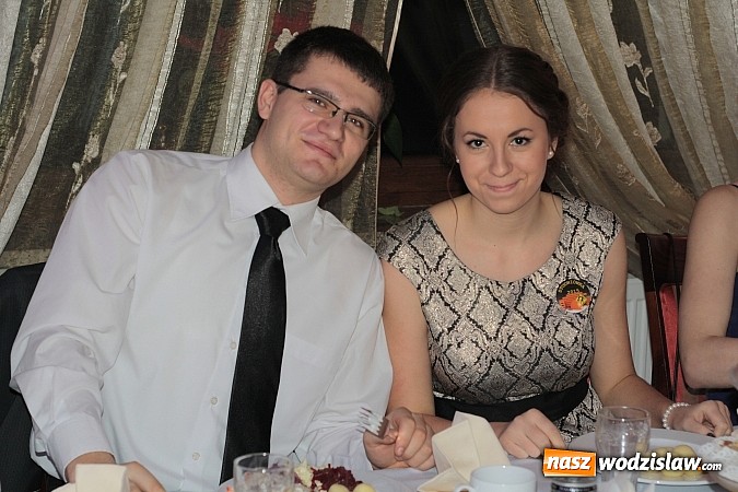 Zdjęcie w galerii na portalu naszwodzislaw.com: Uczniowie „budowlanki” zatańczyli poloneza wiadomości z regionu