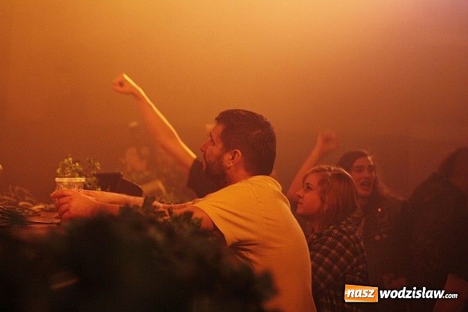 Zdjęcie w galerii na portalu naszwodzislaw.com: Profanacja w Miejskim Ośrodku Kultury w Pszowie świętowała swoją nową płytę!  wiadomości z regionu