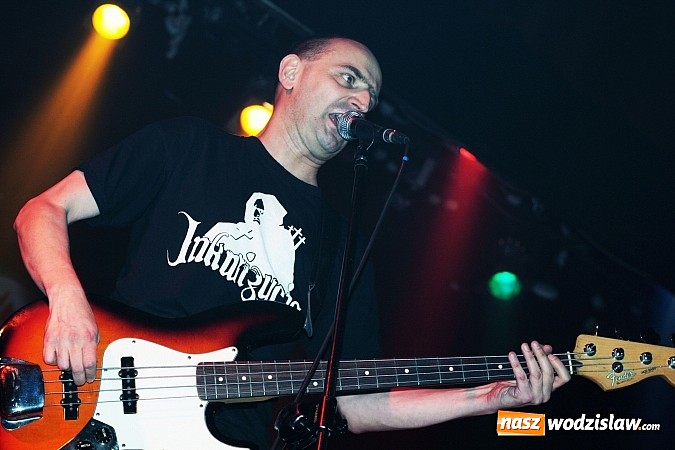 Zdjęcie w galerii na portalu naszwodzislaw.com: Profanacja w Miejskim Ośrodku Kultury w Pszowie świętowała swoją nową płytę!  wiadomości z regionu