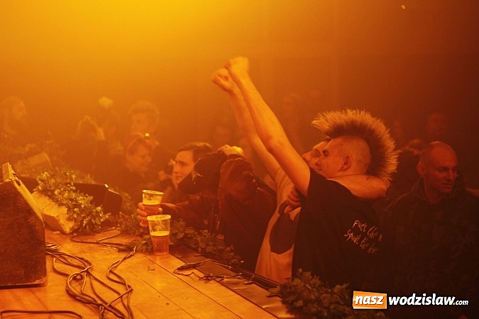 Zdjęcie w galerii na portalu naszwodzislaw.com: Profanacja w Miejskim Ośrodku Kultury w Pszowie świętowała swoją nową płytę!  wiadomości z regionu