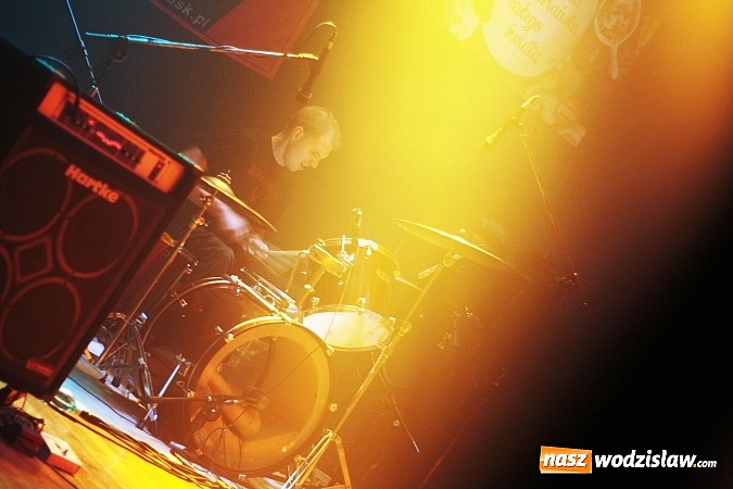 Zdjęcie w galerii na portalu naszwodzislaw.com: Profanacja w Miejskim Ośrodku Kultury w Pszowie świętowała swoją nową płytę!  wiadomości z regionu