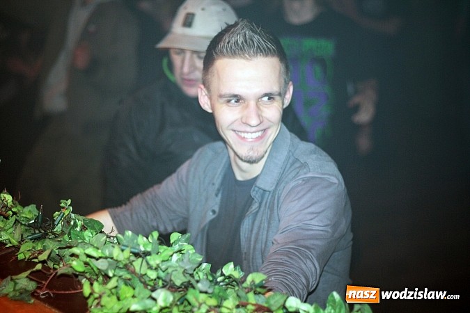 Zdjęcie w galerii na portalu naszwodzislaw.com: Profanacja w Miejskim Ośrodku Kultury w Pszowie świętowała swoją nową płytę!  wiadomości z regionu