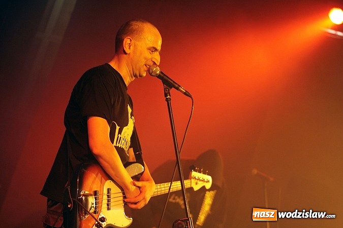 Zdjęcie w galerii na portalu naszwodzislaw.com: Profanacja w Miejskim Ośrodku Kultury w Pszowie świętowała swoją nową płytę!  wiadomości z regionu