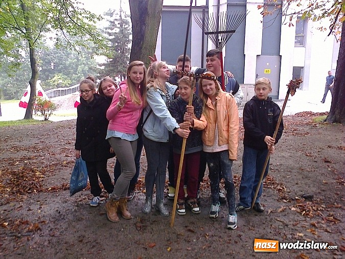 Zdjęcie w galerii na portalu naszwodzislaw.com: 350. uczniów G1 w Wodzisławiu Śląskim uczestniczyło w 46. różnorodnych zajęciach edukacyjnych wiadomości z regionu