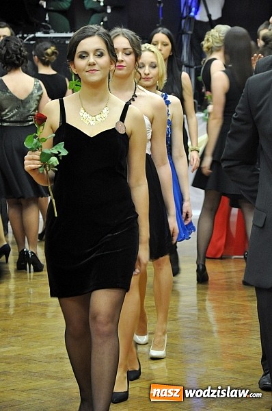 Zdjęcie w galerii na portalu naszwodzislaw.com: Ah, co za bal! Studniówka 2015 w I LO wiadomości z regionu