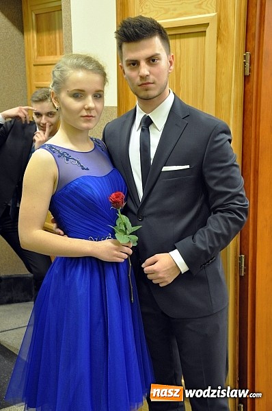 Zdjęcie w galerii na portalu naszwodzislaw.com: Ah, co za bal! Studniówka 2015 w I LO wiadomości z regionu