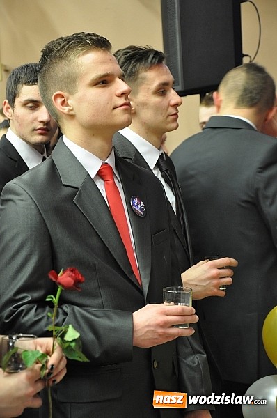 Zdjęcie w galerii na portalu naszwodzislaw.com: Ah, co za bal! Studniówka 2015 w I LO wiadomości z regionu
