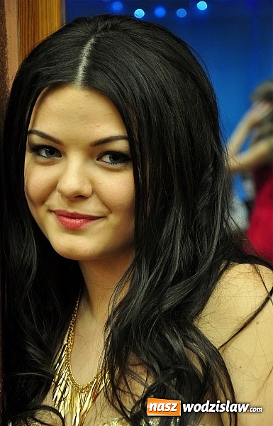 Zdjęcie w galerii na portalu naszwodzislaw.com: Ah, co za bal! Studniówka 2015 w I LO wiadomości z regionu