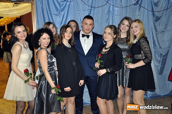 Zdjęcie w galerii na portalu naszwodzislaw.com: Ah, co za bal! Studniówka 2015 w I LO wiadomości z regionu