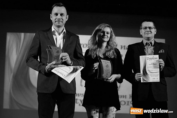 Zdjęcie w galerii na portalu naszwodzislaw.com: Złote trzosy rozdane. Wśród nominowanych znalazł się portal naszwodzislaw.com wiadomości z regionu