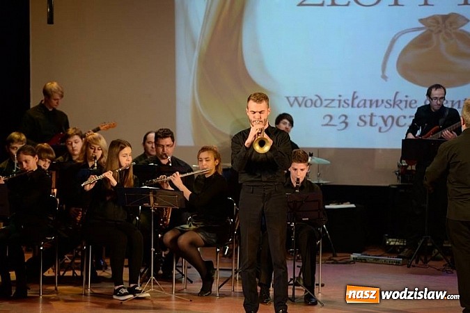 Zdjęcie w galerii na portalu naszwodzislaw.com: Złote trzosy rozdane. Wśród nominowanych znalazł się portal naszwodzislaw.com wiadomości z regionu