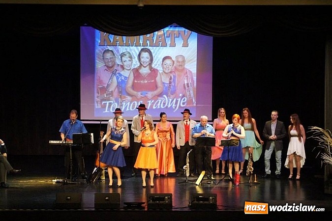 Zdjęcie w galerii na portalu naszwodzislaw.com: Zespół „Kamraty” promował swoją nową płytę  wiadomości z regionu