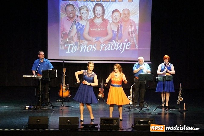 Zdjęcie w galerii na portalu naszwodzislaw.com: Zespół „Kamraty” promował swoją nową płytę  wiadomości z regionu