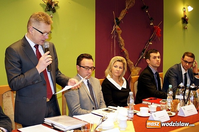 Zdjęcie w galerii na portalu naszwodzislaw.com: 150 tys. zł na remonty i budowę chodników w gminie Mszana. Co jeszcze uchwalono na sesji Rady Gminy?  wiadomości z regionu