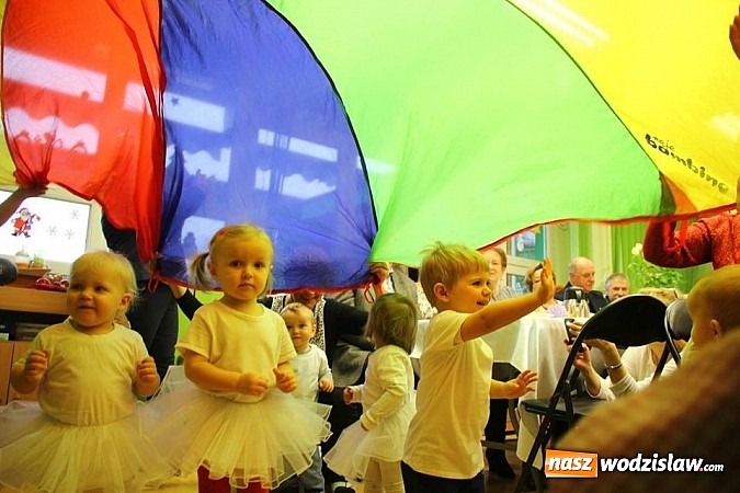 Zdjęcie w galerii na portalu naszwodzislaw.com: W Miejskim Żłobku nr 1 w Wodzisławiu Śląskim świętowali dzień babci i dziadka wiadomości z regionu