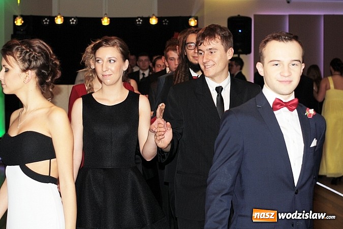 Zdjęcie w galerii na portalu naszwodzislaw.com: Maturzyści II LO zakończyli sezon studniówek  wiadomości z regionu