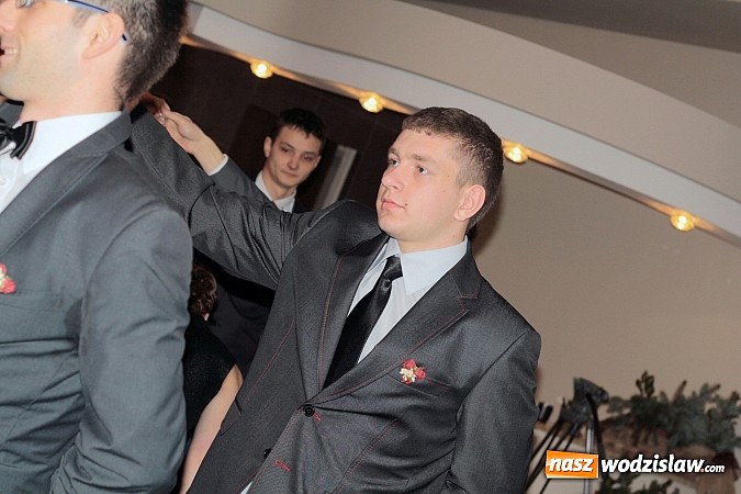 Zdjęcie w galerii na portalu naszwodzislaw.com: Maturzyści II LO zakończyli sezon studniówek  wiadomości z regionu