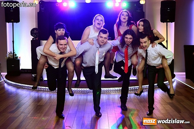 Zdjęcie w galerii na portalu naszwodzislaw.com: Magiczna studniówka II LO w Bluszczowie wiadomości z regionu