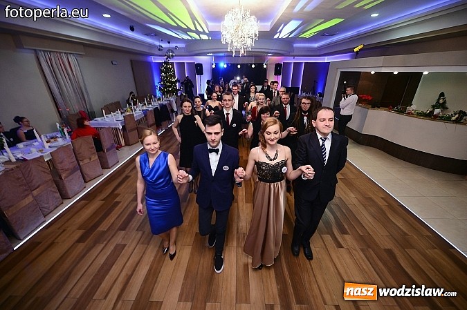 Zdjęcie w galerii na portalu naszwodzislaw.com: Magiczna studniówka II LO w Bluszczowie wiadomości z regionu