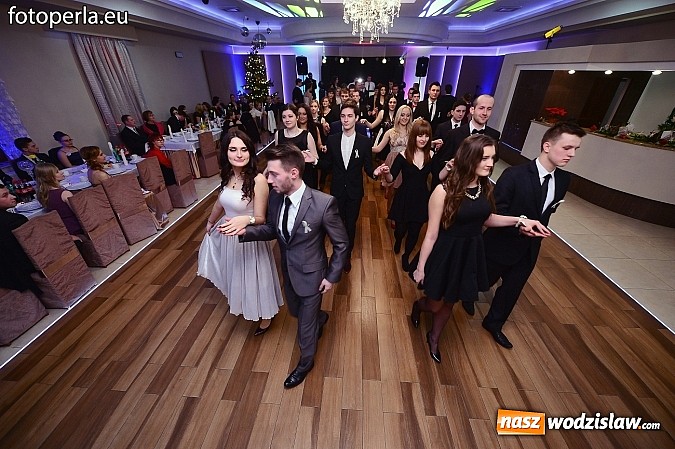 Zdjęcie w galerii na portalu naszwodzislaw.com: Magiczna studniówka II LO w Bluszczowie wiadomości z regionu