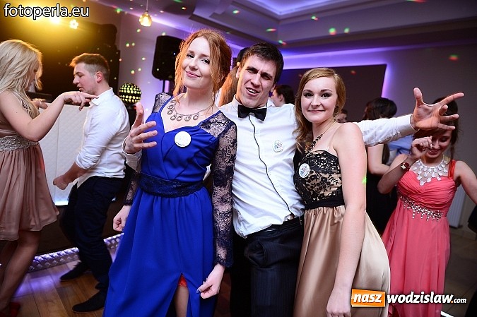 Zdjęcie w galerii na portalu naszwodzislaw.com: Magiczna studniówka II LO w Bluszczowie wiadomości z regionu