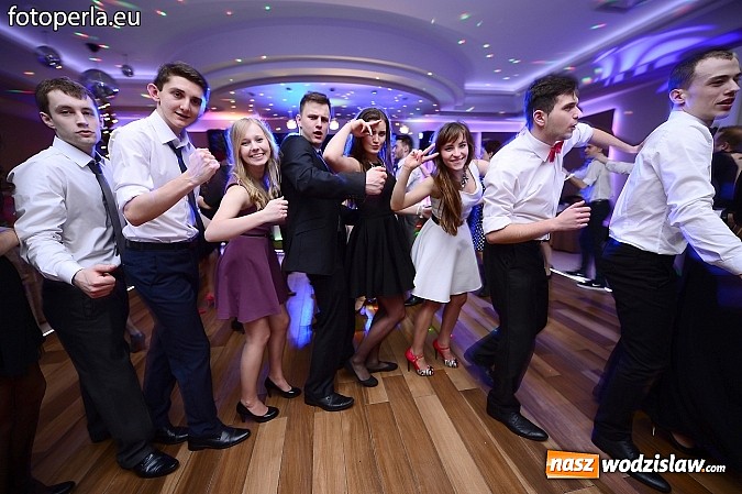 Zdjęcie w galerii na portalu naszwodzislaw.com: Magiczna studniówka II LO w Bluszczowie wiadomości z regionu
