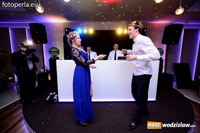 Zdjęcie w galerii na portalu naszwodzislaw.com: Magiczna studniówka II LO w Bluszczowie wiadomości z regionu