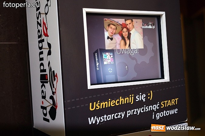 Zdjęcie w galerii na portalu naszwodzislaw.com: Magiczna studniówka II LO w Bluszczowie wiadomości z regionu