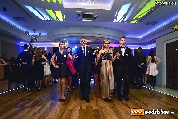 Zdjęcie w galerii na portalu naszwodzislaw.com: Magiczna studniówka II LO w Bluszczowie wiadomości z regionu