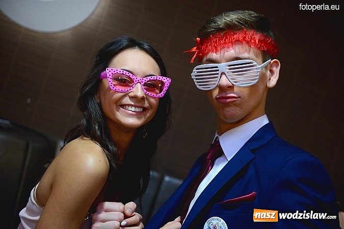 Zdjęcie w galerii na portalu naszwodzislaw.com: Magiczna studniówka II LO w Bluszczowie wiadomości z regionu