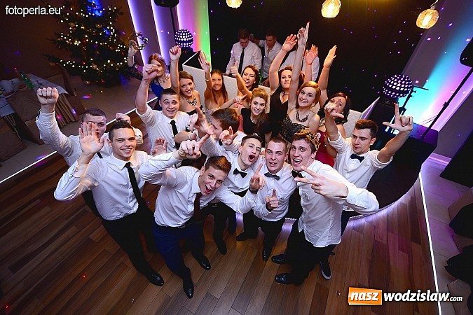Zdjęcie w galerii na portalu naszwodzislaw.com: Magiczna studniówka II LO w Bluszczowie wiadomości z regionu