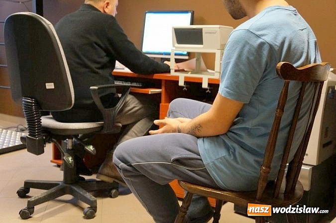 Zdjęcie w galerii na portalu naszwodzislaw.com: Sprawcy napadu na staję paliw w Syryni zostali zatrzymani  wiadomości z regionu