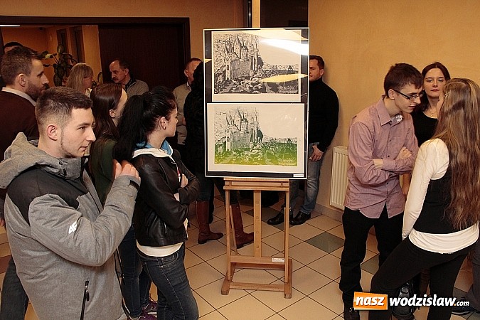 Zdjęcie w galerii na portalu naszwodzislaw.com: Raciborscy studenci prezentują swoje prace w RCK „Feniks”  wiadomości z regionu