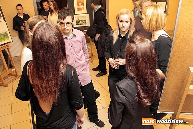 Zdjęcie w galerii na portalu naszwodzislaw.com: Raciborscy studenci prezentują swoje prace w RCK „Feniks”  wiadomości z regionu