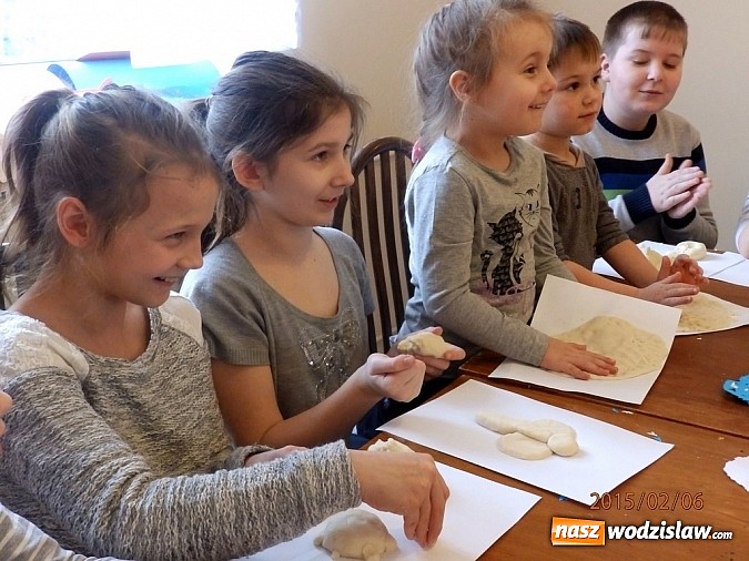 Zdjęcie w galerii na portalu naszwodzislaw.com: Pierwszy tydzień ferii za nami. Zobacz jak spędziły go dzieci w Mszanie, Połomi i Gogołowej wiadomości z regionu