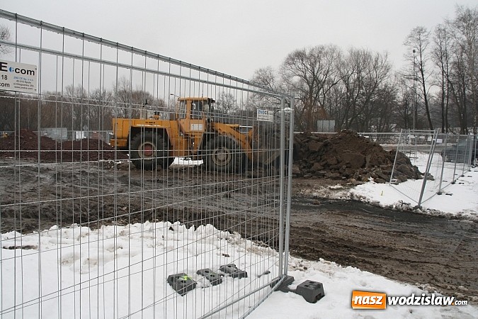 Zdjęcie w galerii na portalu naszwodzislaw.com: Ruszyła budowa sklepu Lidl w Wodzisławiu  wiadomości z regionu