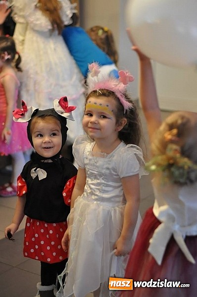 Zdjęcie w galerii na portalu naszwodzislaw.com: Karnawałowy Bal Przebierańców w WDK Olza wiadomości z regionu