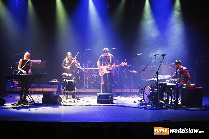 Zdjęcie w galerii na portalu naszwodzislaw.com: Gwiazdy muzyki rockowej zagościły w WCK wiadomości z regionu