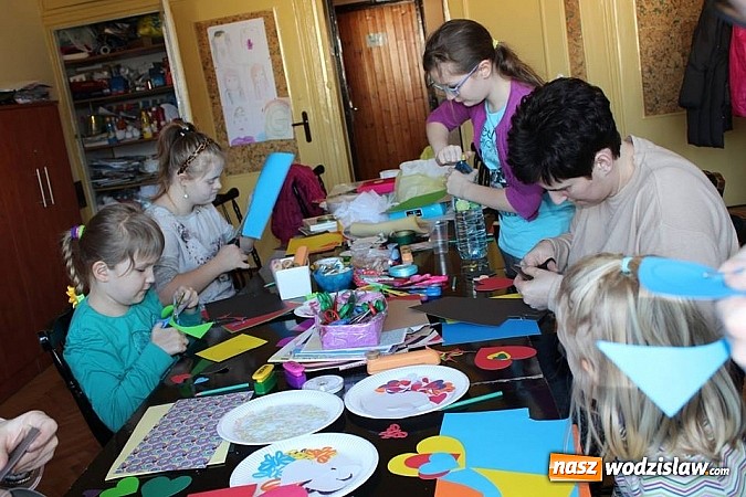 Zdjęcie w galerii na portalu naszwodzislaw.com: W Pszowie rozpoczęli przygodę z rękodziełem wiadomości z regionu