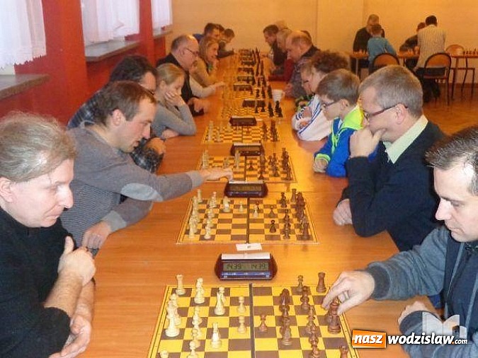 Zdjęcie w galerii na portalu naszwodzislaw.com: IV biblioteczny turniej szachowy wiadomości z regionu